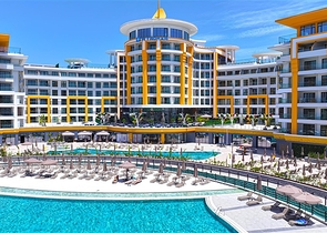 Квартира 1+1 в масштабном комплексе в районе Тюркер