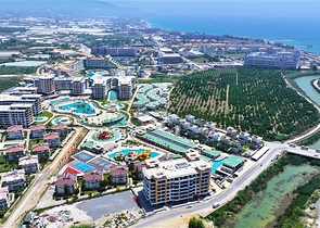 Квартира 1+1 в масштабном комплексе в районе Тюркер