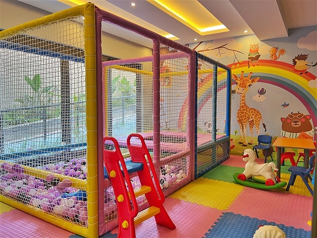 Новый проект в 600 м от пляжа Клеопатра 