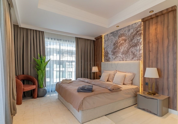 Шикарный пентхаус под гражданство с собственным бассейном 