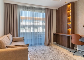 Шикарный пентхаус под гражданство с собственным бассейном 