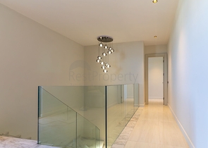 Шикарный пентхаус под гражданство с собственным бассейном 