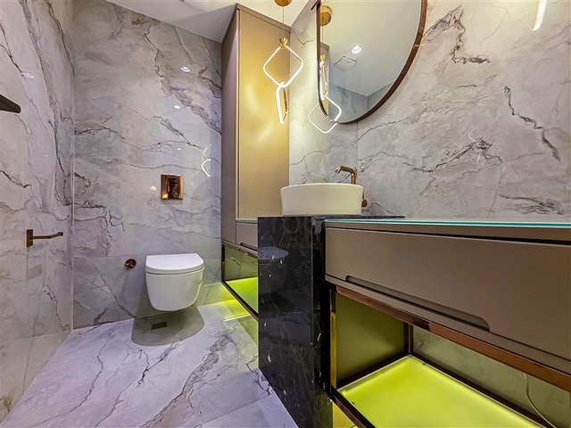 Эксклюзивные апартаменты планировкой 4+1 в уникальном комплексе центральной части Аланьи