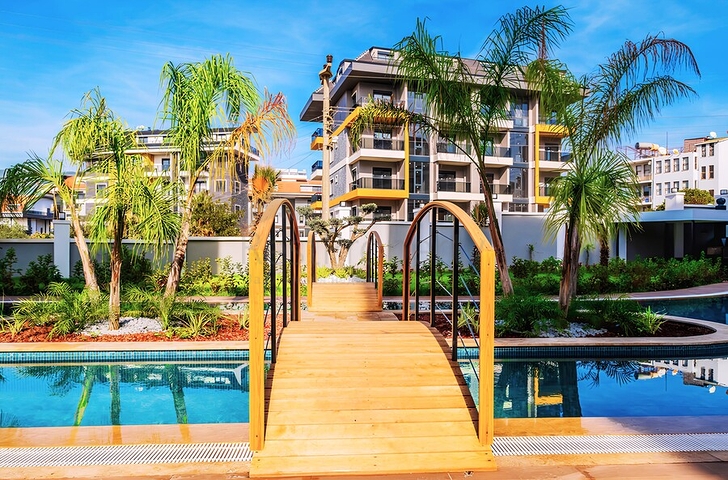 Двухкомнатная квартира в комплексе в районе Оба