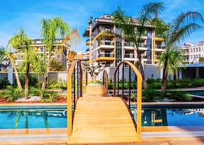 Двухкомнатная квартира в комплексе в районе Оба