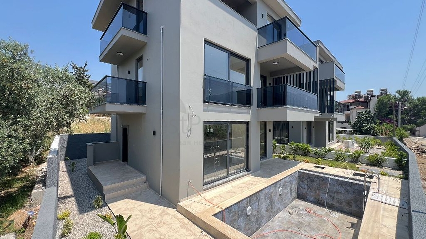 Вилла планировки 4+1 в районе Фетхие - Анталия 