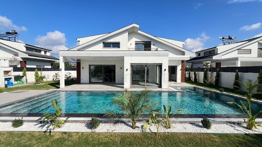 Вилла планировки 3+1 в районе Фетхие - Анталия 