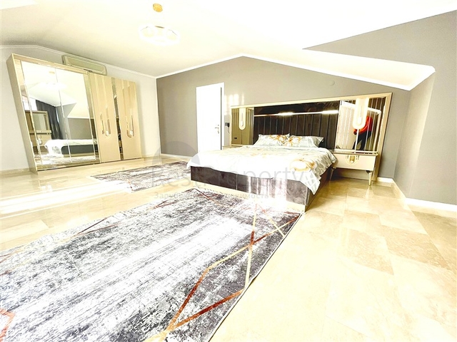 Пентхаус 3+1 в районе Оба