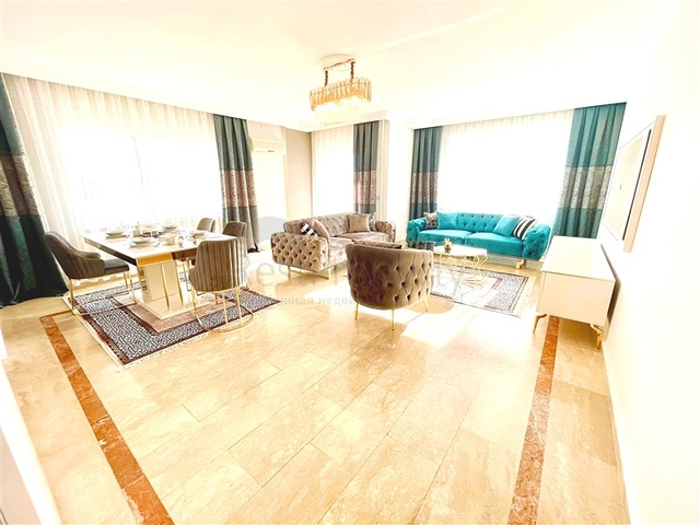 Пентхаус 3+1 в районе Оба