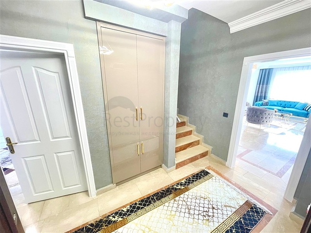 Пентхаус 3+1 в районе Оба