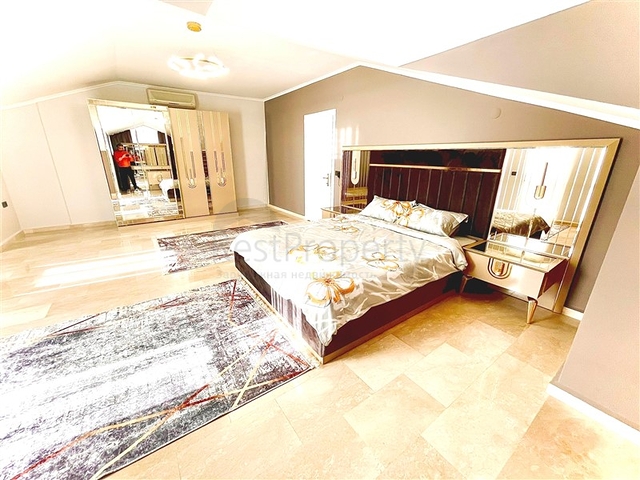 Пентхаус 3+1 в районе Оба