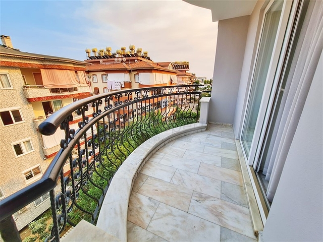 Пентхаус в районе Оба