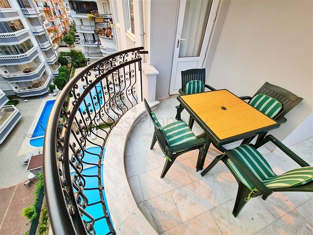 Пентхаус в районе Оба