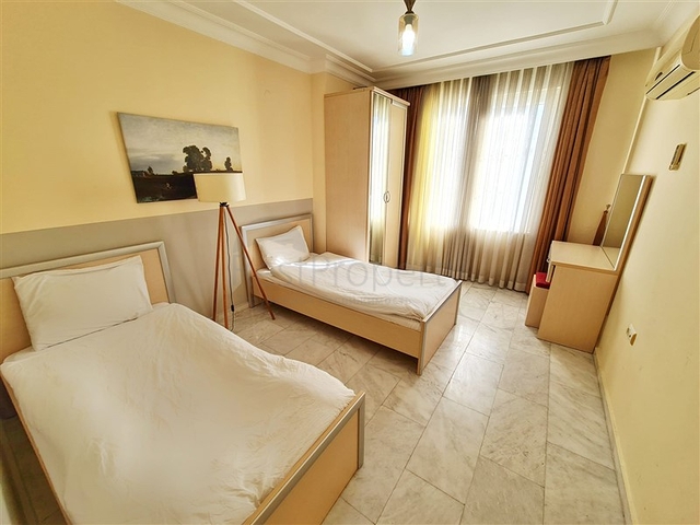 Пентхаус в районе Оба