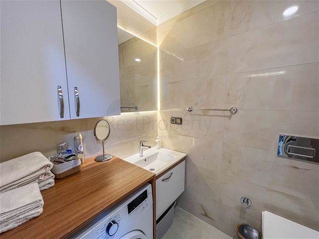 Трехкомнатная меблированная квартира в районе Махмутлар 