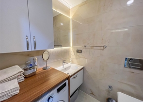 Трехкомнатная меблированная квартира в районе Махмутлар 