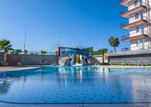 Видовая квартира 2+1 в комплексе на первой линии 