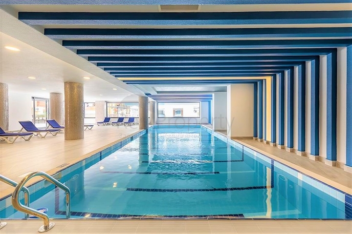 Трехкомнатная квартира с панорамным видом на море