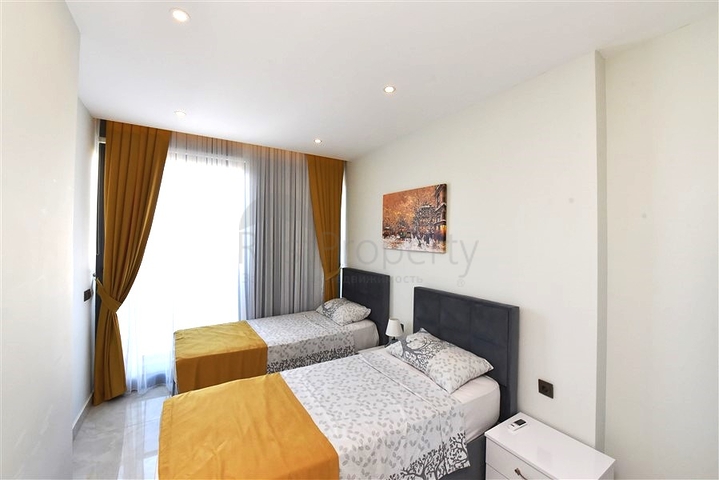 Трехкомнатная квартира с панорамным видом на море