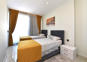 Трехкомнатная квартира с панорамным видом на море