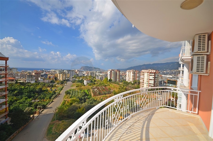 Квартира 2+1 с видом на море в районе Тосмур