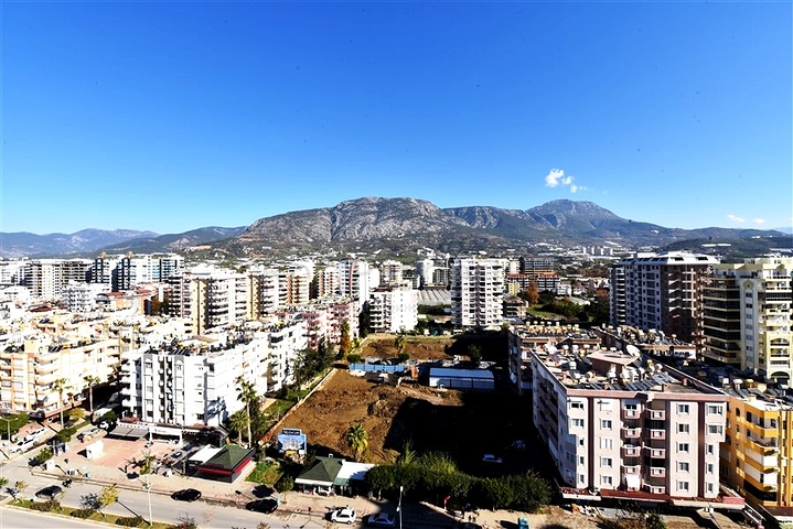 Огромная видовая квартира 3+1 на первой береговой линии