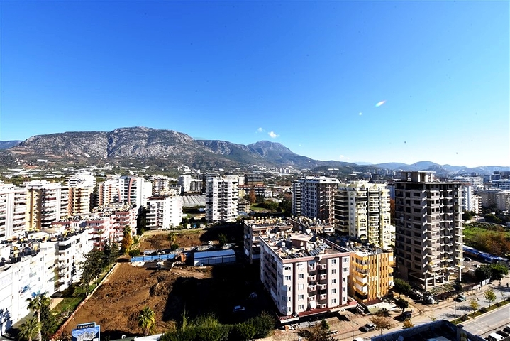 Огромная видовая квартира 3+1 на первой береговой линии