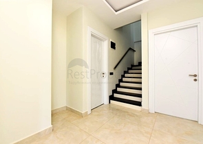 Огромная видовая квартира 3+1 на первой береговой линии