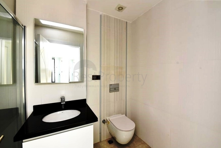 Квартира 2+1 с панорамным видом на море в районе Махмутлар