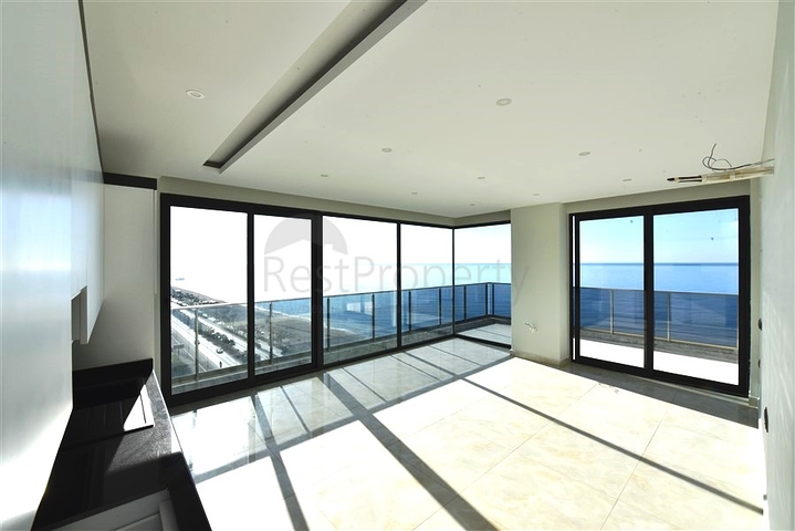 Квартира 2+1 с панорамным видом на море в районе Махмутлар