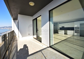 Квартира 2+1 с панорамным видом на море в районе Махмутлар