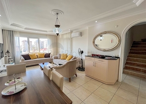 Пентхаус с видом на крепость в районе Джикджилли