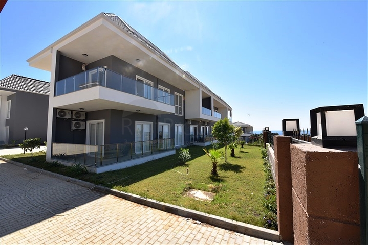 Новая квартира 2+1 с видом на море в Авсалларе