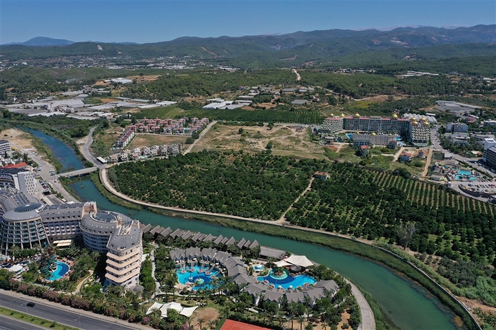 Квартира 1+1 в самом масштабном проекте в Алании в районе Тюрклер