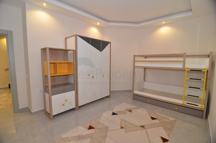 Шикарный садовый дуплекс 3+1 в районе Оба 