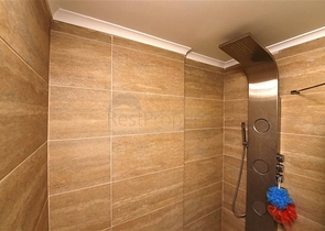 Просторная трехкомнатная квартира на первой береговой линии