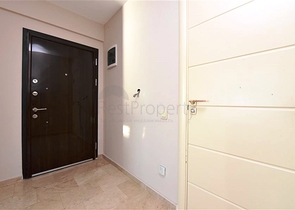 Просторная трехкомнатная квартира на первой береговой линии