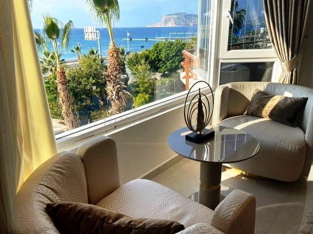 Уютные апартаменты 2+1 с видом на море в Тосмуре