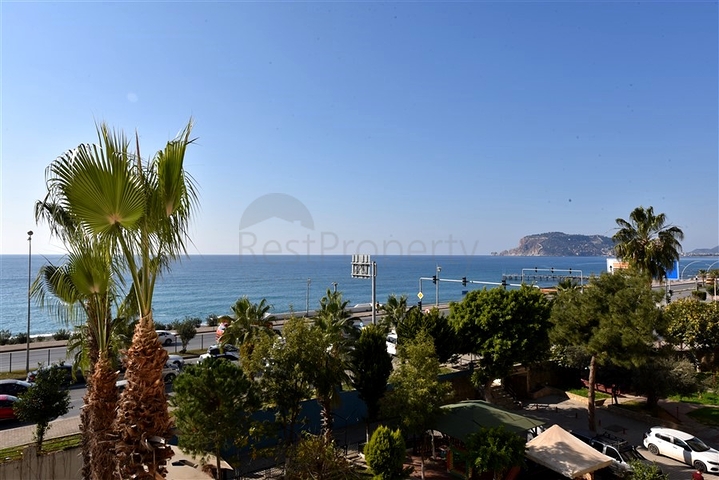 Уютные апартаменты 2+1 с видом на море в Тосмуре