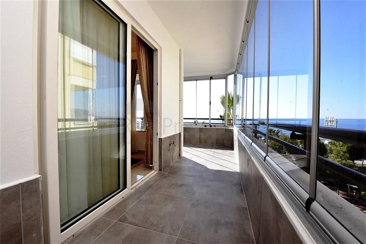 Уютные апартаменты 2+1 с видом на море в Тосмуре