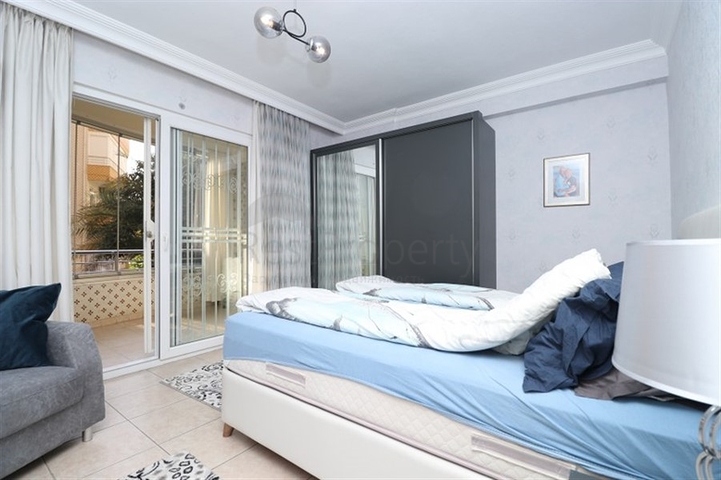 Трехкомнатная квартира в районе пляжа Клеопатры