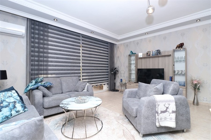 Трехкомнатная квартира в районе пляжа Клеопатры