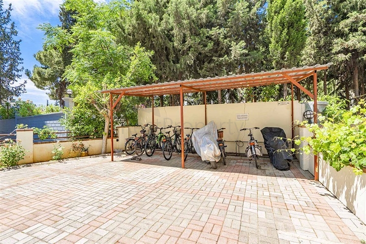 Трехкомнатная квартира в районе пляжа Клеопатры