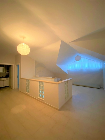 Пентхаус 4+1 в районе Оба