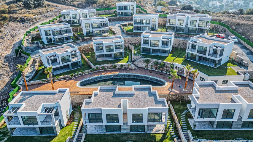 Новый комплекс с панорамным видом на море в уютном месте в районе Ялыкавак. Новый комплекс с панорамным видом на море в уютном месте в районе Ялыкавак.