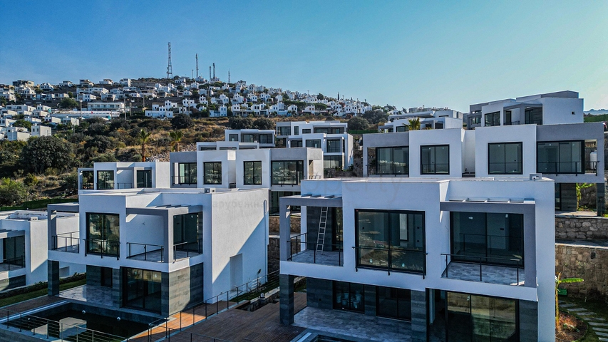 Новый комплекс с панорамным видом на море в уютном месте в районе Ялыкавак. Новый комплекс с панорамным видом на море в уютном месте в районе Ялыкавак.