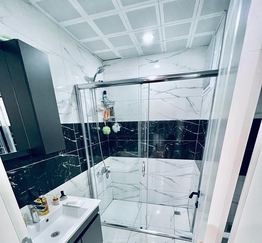 Меблированная двухкомнатная квартира в 700 м от моря в Газипаша