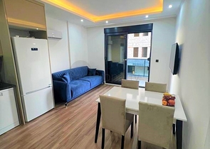 Меблированная двухкомнатная квартира в 700 м от моря в Газипаша