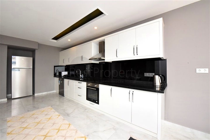 Вилла планировки 5+1 в центральном районе Алании