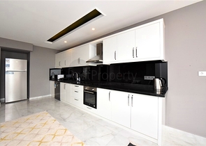 Вилла планировки 5+1 в центральном районе Алании